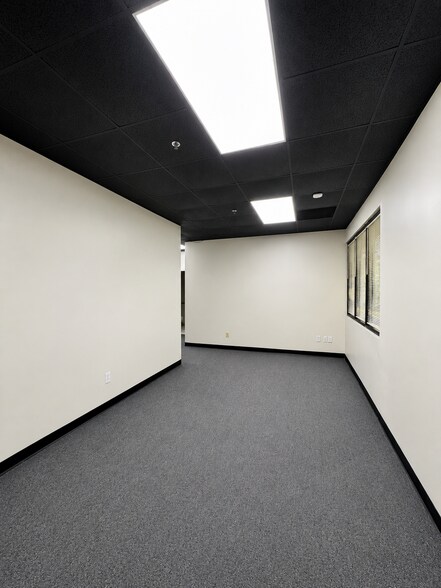 1449 Field Park Cir, Marietta, GA à louer - Photo du bâtiment - Image 3 de 27