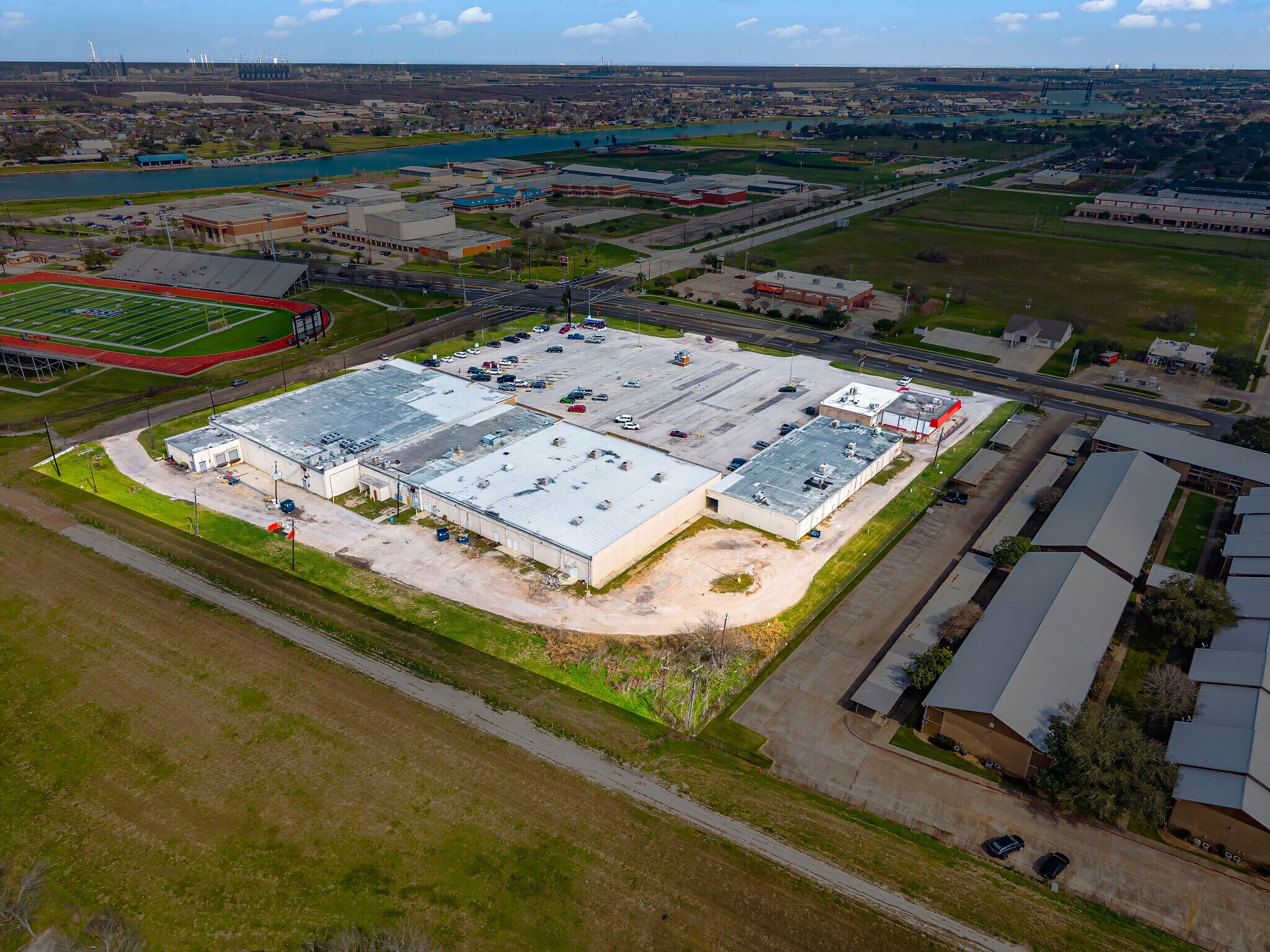 301-327 S Brazosport blvd, Freeport, TX à louer Autre- Image 1 de 6