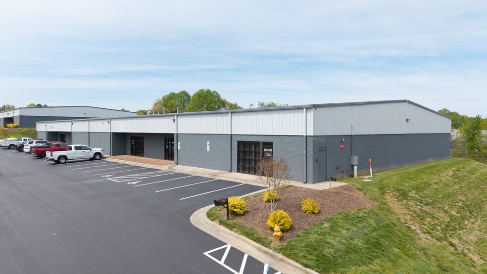 1231 Shields Rd, Kernersville, NC for lease - Building Photo - Image 3 of 5