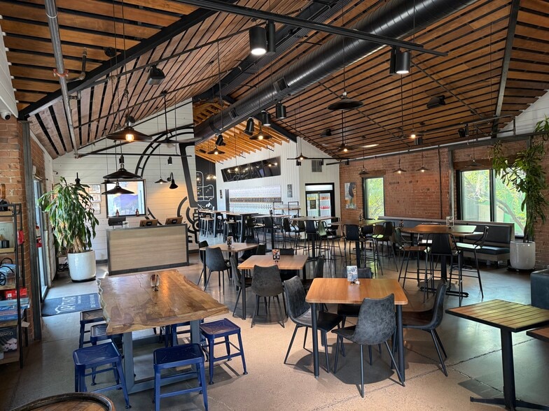 909 N 5th St, Phoenix, AZ for lease - Interior Photo - Image 3 of 7