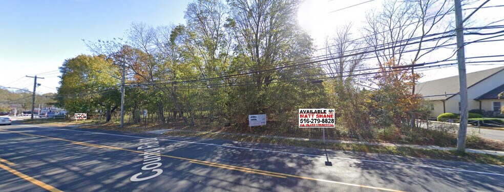 210 Montauk Hwy, Moriches, NY à louer - Photo du bâtiment - Image 3 de 5