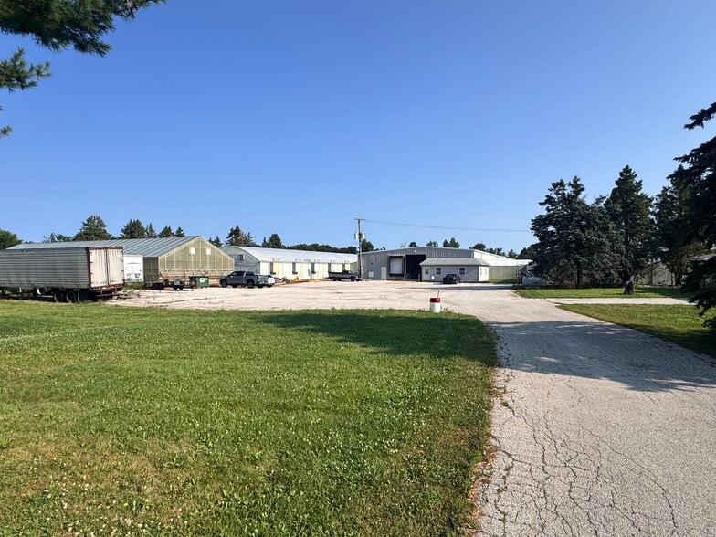 45W880 Il Route 38, Maple Park, IL à vendre - Photo du bâtiment - Image 3 de 15