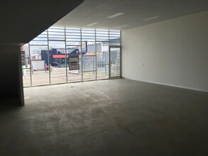 158 Chesterville Rd, Cheltenham for lease Interior Photo- Image 2 of 3