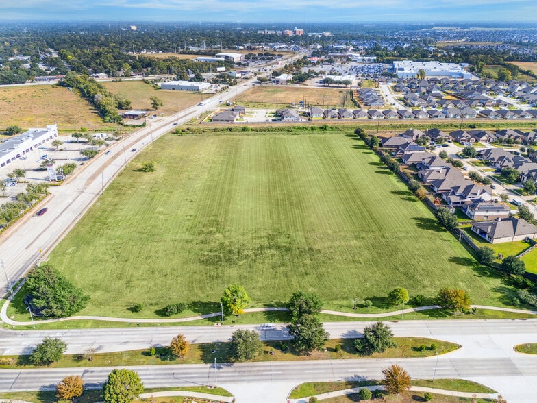 BF Terry Blvd & Town Center Blvd, Rosenberg, TX for sale - Aerial - Image 2 of 17
