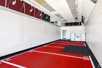 11 Gateway Blvd S, Savannah, GA for lease Interior Photo- Image 2 of 4