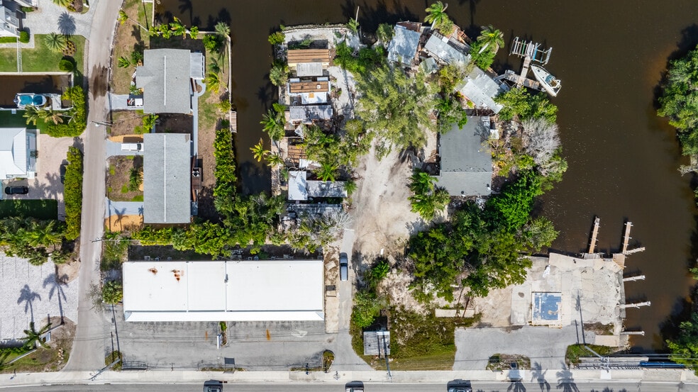 Bonita Beach Rd & Simmons Ln, Bonita Springs, FL à vendre - Aérien - Image 3 de 3