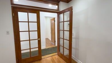 1033 Gayley Ave, Los Angeles, CA for lease - Commercial Listing Video