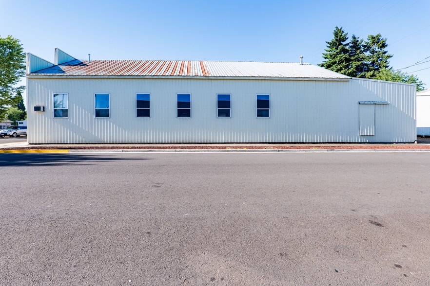 489 Front St, Junction City, OR for sale - Building Photo - Image 3 of 22