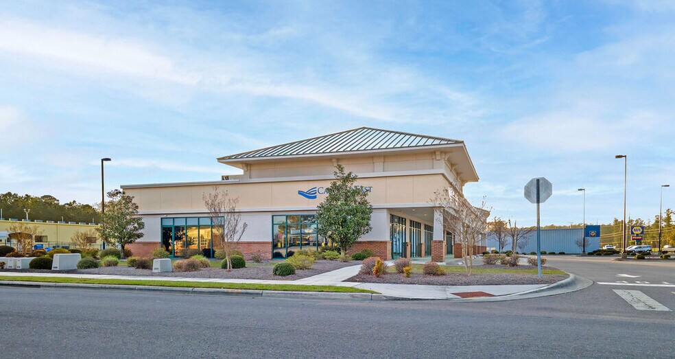 4275 Western Blvd, Jacksonville, NC à vendre - Photo du bâtiment - Image 2 de 126