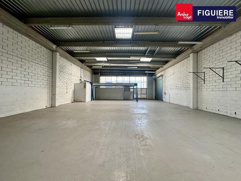 82 Boulevard De L'Europe, Vitrolles for lease - Interior Photo - Image 3 of 8
