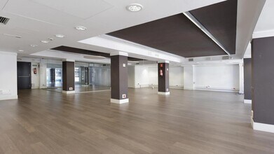 Carrer de Calàbria, 169, Barcelone, Barcelona à louer Photo intérieure- Image 2 de 10