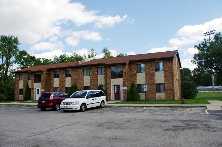 410-412 Summerfield St, Lebanon, IL à vendre - Photo principale - Image 1 de 1