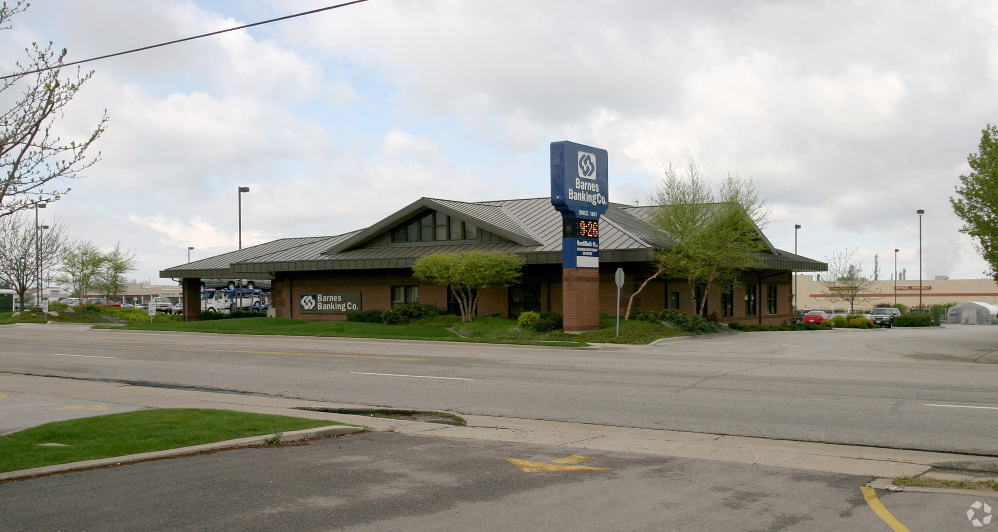 100 S 500 W, Bountiful, UT for lease Primary Photo- Image 1 of 3