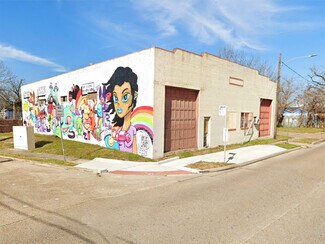 Plus de détails pour 215 Lockwood Dr, Houston, TX - Commerce de détail à vendre