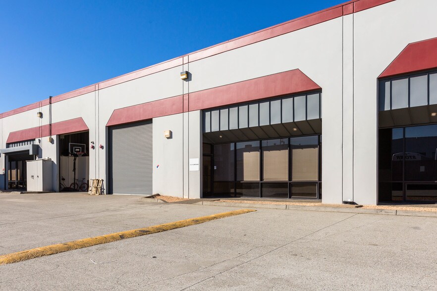 2200 Jerrold Ave, San Francisco, CA à louer - Photo du bâtiment - Image 2 de 6