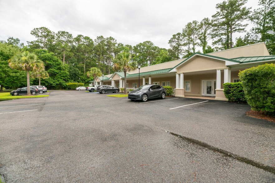 121 Mead Rd, Hardeeville, SC à louer - Photo du bâtiment - Image 3 de 13