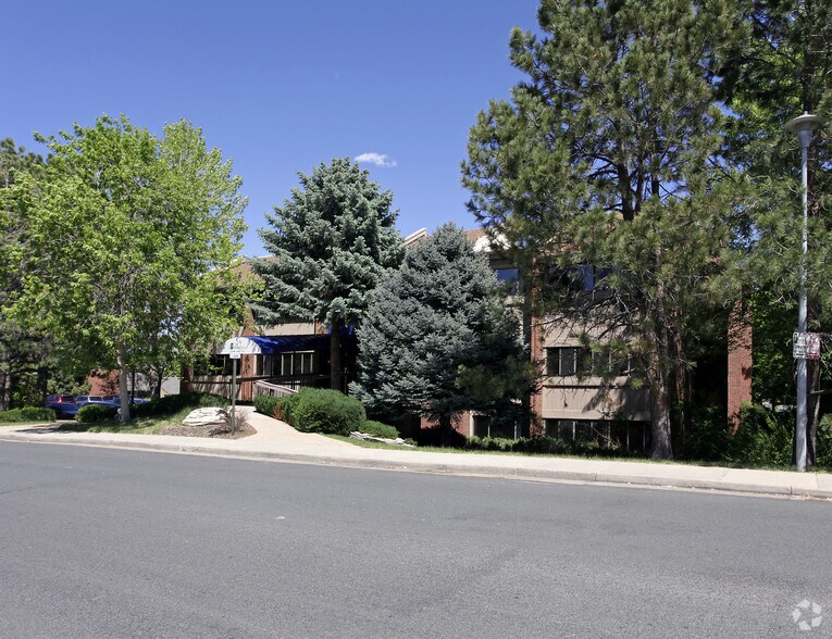 3464 S Willow St, Denver, CO à vendre - Photo principale - Image 2 de 6