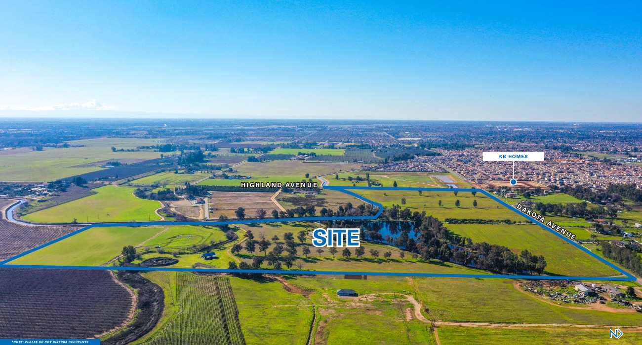 9281 E Dakota Ave, Clovis, CA for sale Aerial- Image 1 of 4