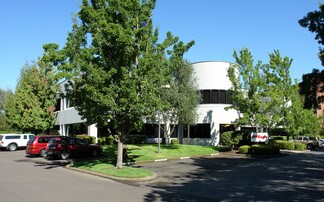 Plus de détails pour 1550 Valley River Dr, Eugene, OR - Bureau à louer