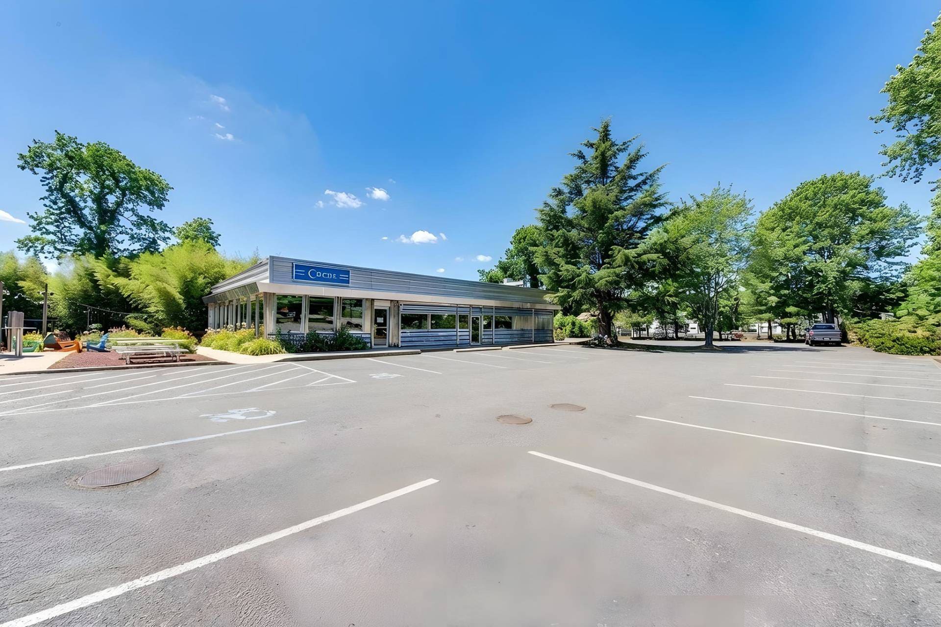 74a Montauk Hwy, Amagansett, NY for lease Primary Photo- Image 1 of 22