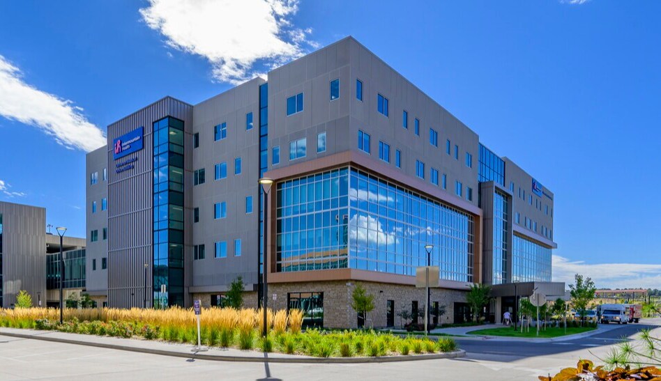 12905 W 40th Ave, Wheat Ridge, CO à louer - Photo du bâtiment - Image 2 de 9