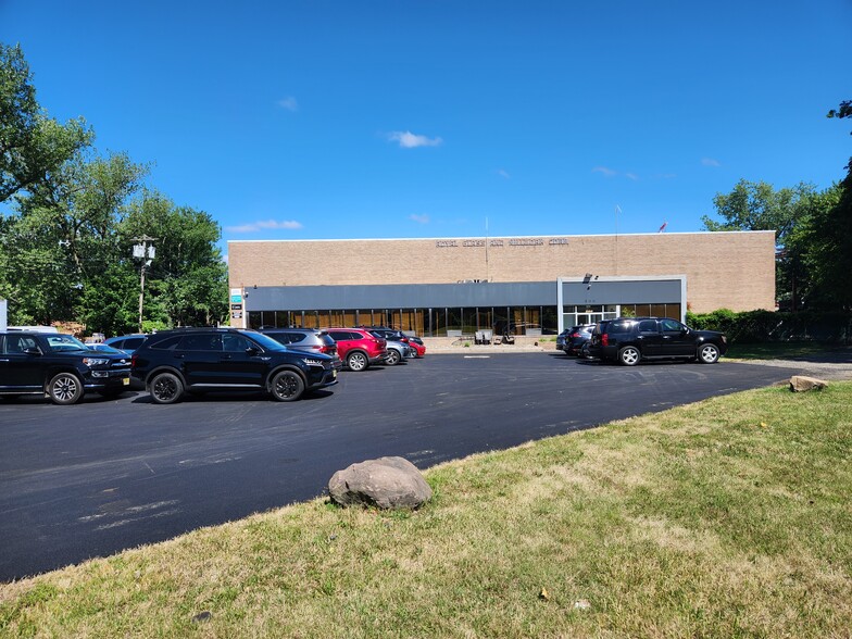 500 Nordhoff Pl, Englewood, NJ for lease - Building Photo - Image 1 of 7