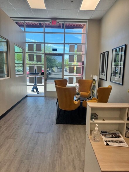 11340 W Bell Rd, Surprise, AZ for lease - Building Photo - Image 2 of 11