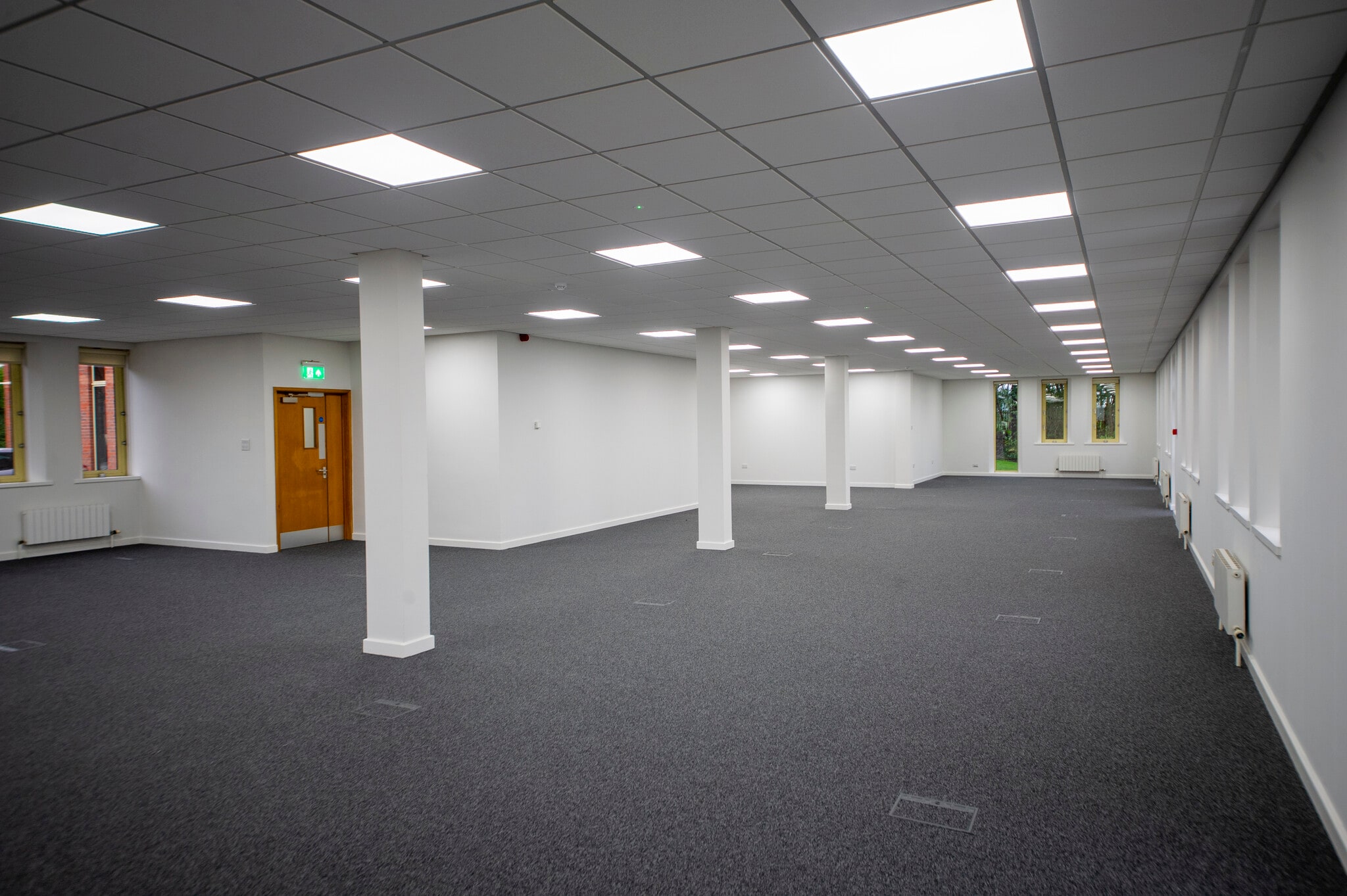 Crewe Rd, Manchester for lease Interior Photo- Image 1 of 3