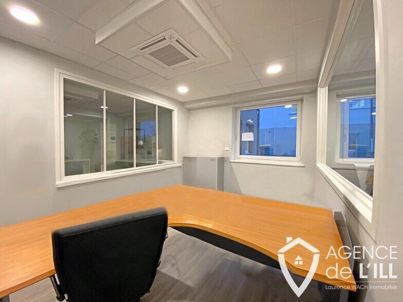 Office in Sélestat for lease - Interior Photo - Image 3 of 6