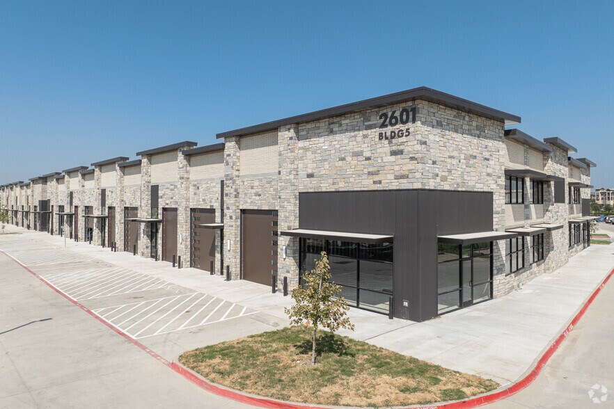 2601 TX-121, Lewisville, TX à vendre - Photo du bâtiment - Image 2 de 10