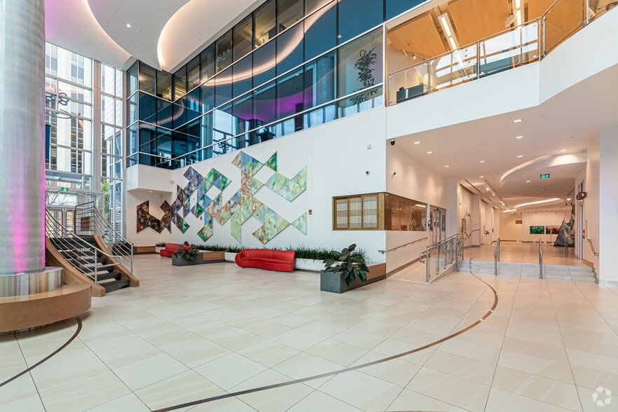 150 Elgin St, Ottawa, ON for lease - Lobby - Image 2 of 32