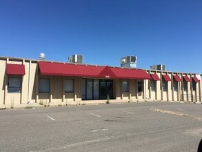 9335-9345 Elm Ct, Federal Heights, CO for lease Building Photo- Image 2 of 8