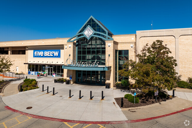 Plus de détails pour 10000 California St, Omaha, NE - Local commercial à louer