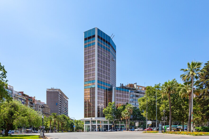Plaça de Francesc Macià, Barcelone, Barcelona à louer - Plan d’étage - Image 1 de 4