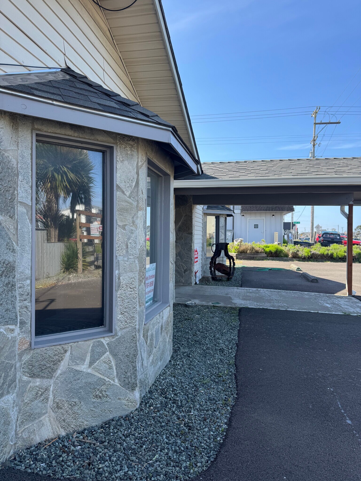 316 Highway 101 N, Rockaway Beach, OR à vendre Photo du bâtiment- Image 1 de 20
