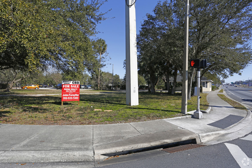 101 Courthouse Sq, Inverness, FL à vendre - Photo principale - Image 1 de 1