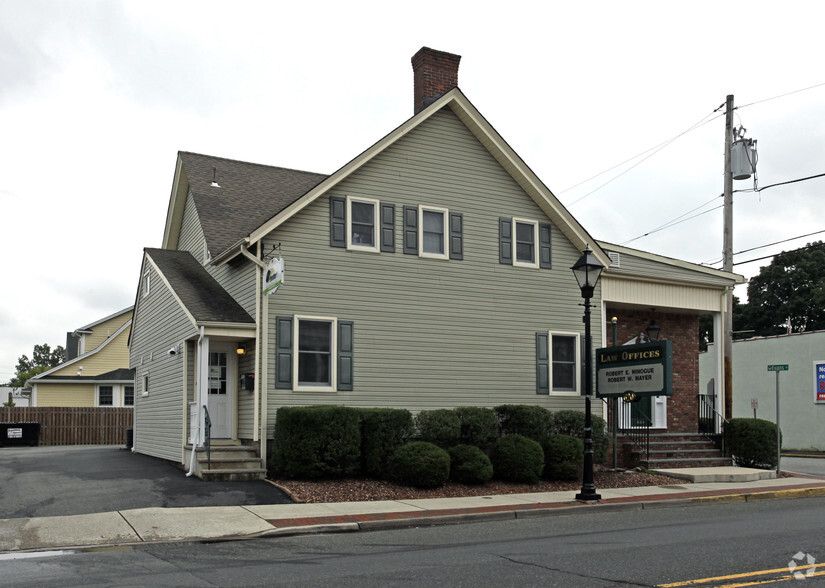 620 Newark Pompton Tpke, Pompton Plains, NJ à vendre - Photo principale - Image 1 de 1