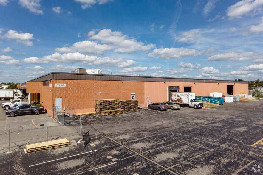 10555 Tucker St, Beltsville, MD for lease - Building Photo - Image 3 of 6