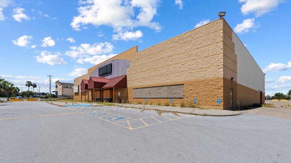 3471 Old Highway 77, Brownsville, TX for lease - Building Photo - Image 2 of 7