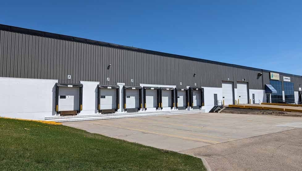 15303-15311 128 Av NW, Edmonton, AB for lease - Building Photo - Image 3 of 4