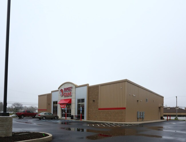 Plus de détails pour 14 S West Blvd, Newfield, NJ - Commerce de détail à vendre