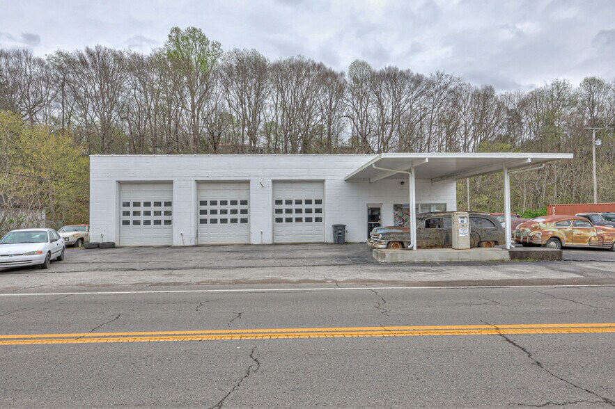 290 Main St, Red Boiling Springs, TN à vendre - Photo du bâtiment - Image 2 de 18