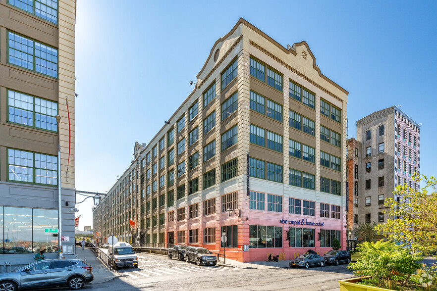 220 36th St, Brooklyn, NY for lease - Primary Photo - Image 1 of 10