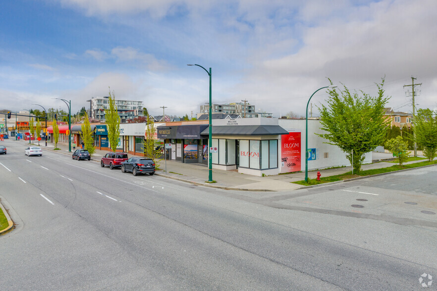 5812-5888 Cambie St, Vancouver, BC à louer - Photo du bâtiment - Image 3 de 5