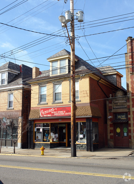 1808 Brownsville Rd, Pittsburgh, PA for sale - Primary Photo - Image 1 of 1