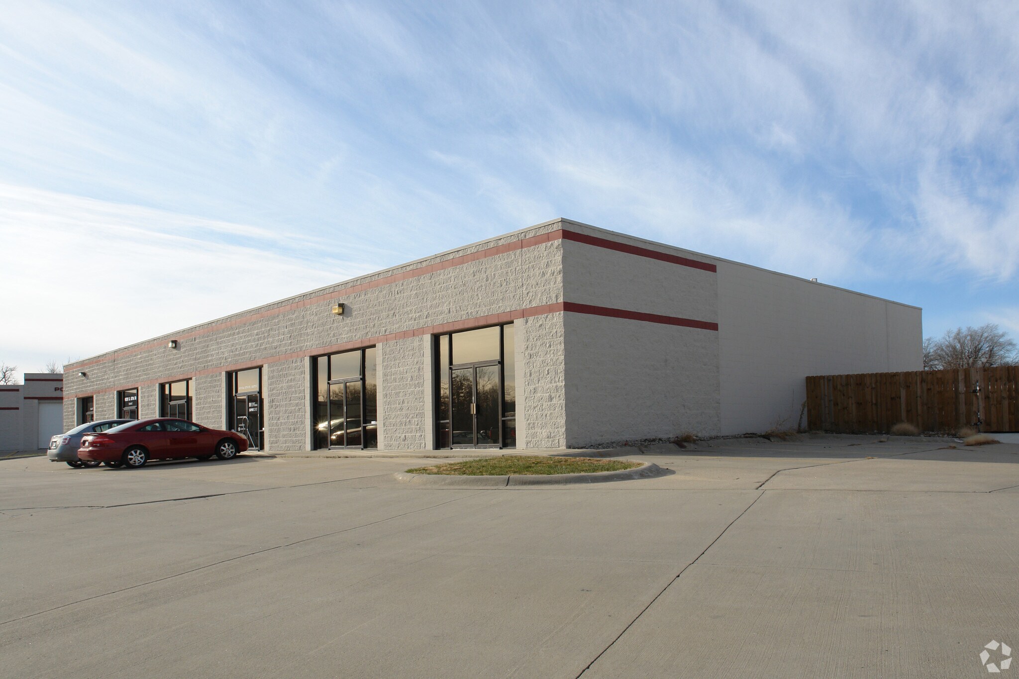 6131 S 57th St, Lincoln, NE for lease Primary Photo- Image 1 of 4