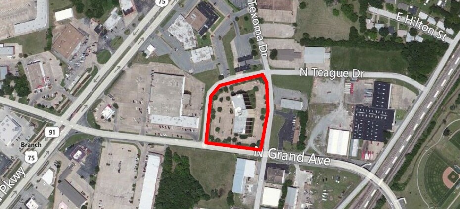 1800 Teague Dr, Sherman, TX à louer - Aérien - Image 2 de 56