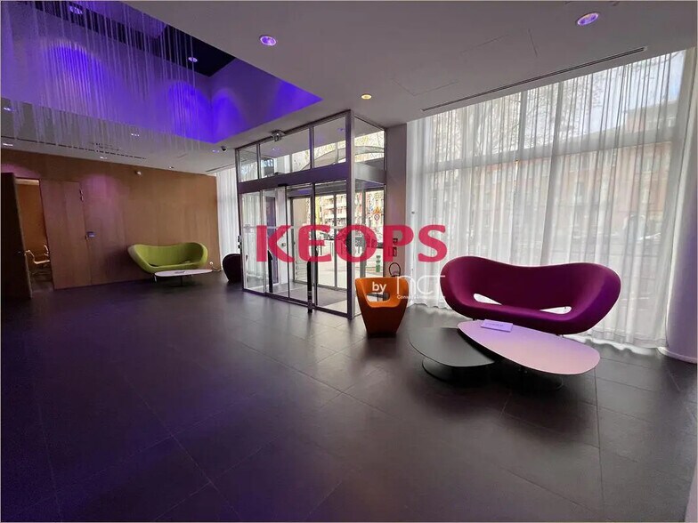 Bureau dans Toulouse à louer - Photo du bâtiment - Image 2 de 30