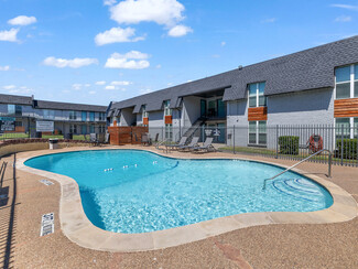 More details for 7913 Harwood Rd, North Richland Hills, TX - Multifamily for Sale