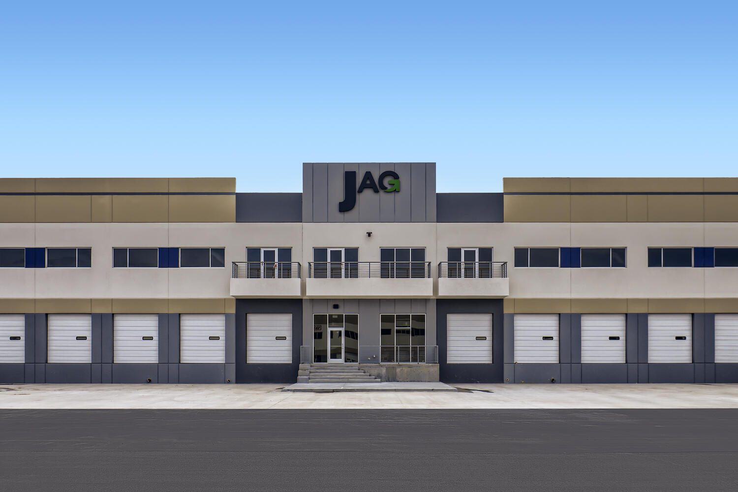 26100-26120 E 68th Ave, Aurora, CO for lease Building Photo- Image 1 of 18